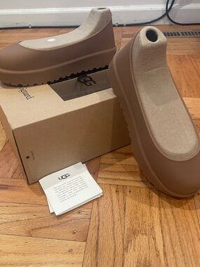 UGG Boot Guard Covers in Chestnut